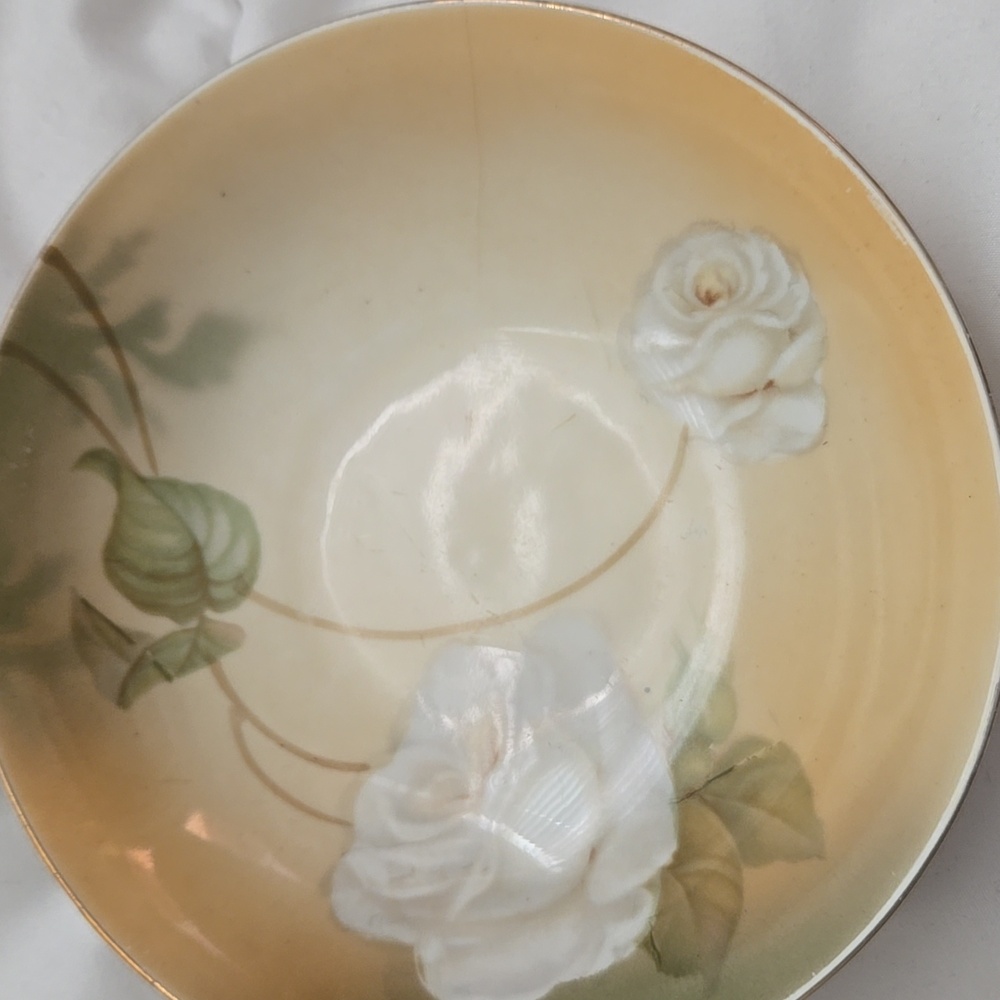 Floral Saucer Set - Picture 4 of 10